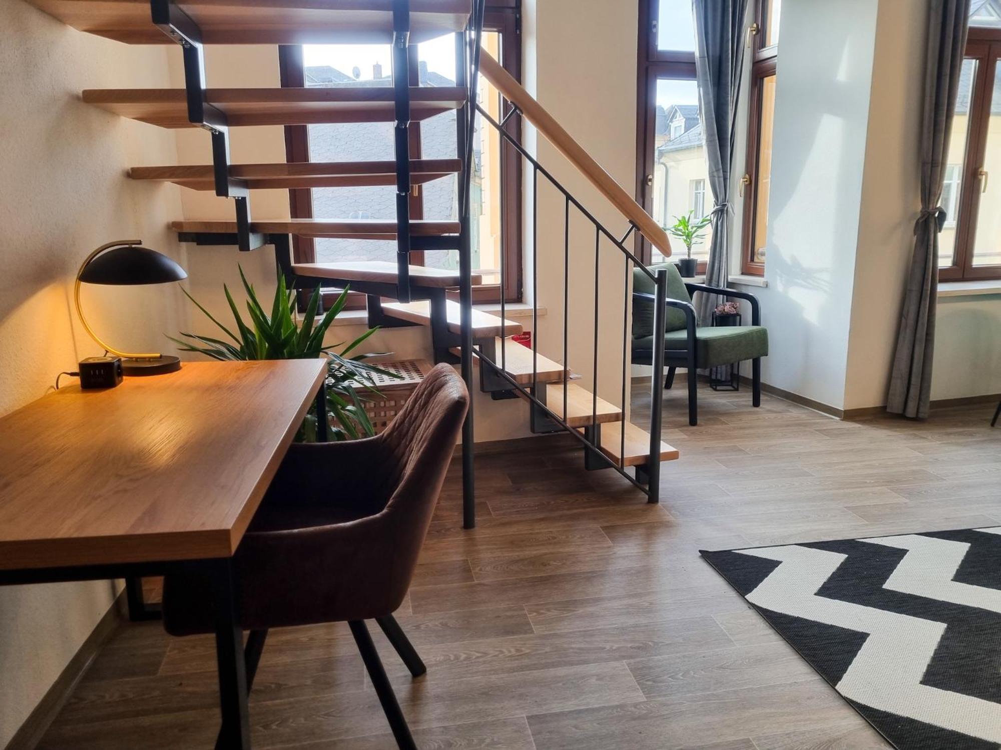 Maremar - Design Maisonette Altstadt - 4 Pers - 57Qm - Luxus Boxspringbett - Kueche - Arbeitsplatz - Privater Parkplatz Greiz Buitenkant foto