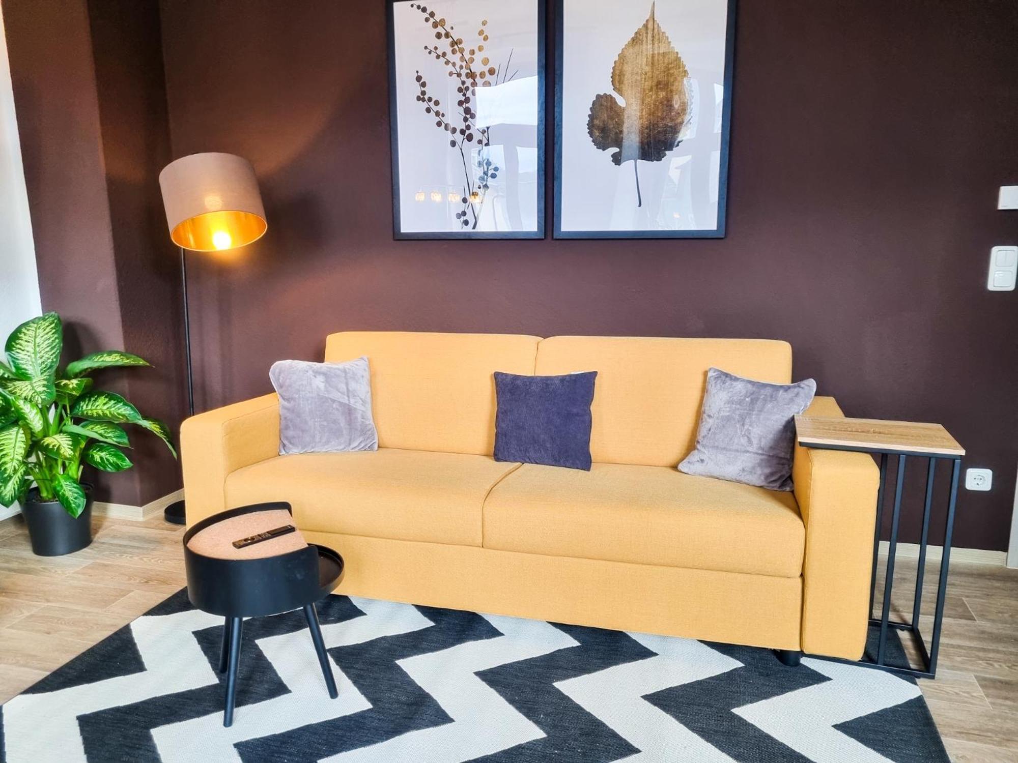 Maremar - Design Maisonette Altstadt - 4 Pers - 57Qm - Luxus Boxspringbett - Kueche - Arbeitsplatz - Privater Parkplatz Greiz Buitenkant foto